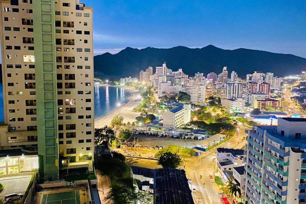 Apartamento Delux con vista al mar