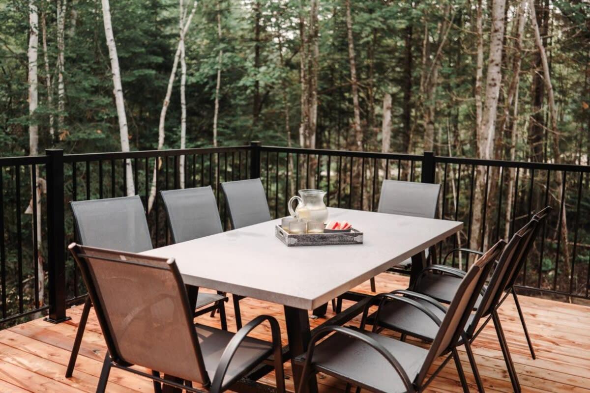 Nature & lake access Tremblant