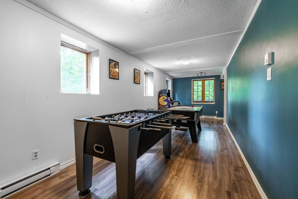Chalet Mont Cascades w/ Spa & Fibre Optic Internet