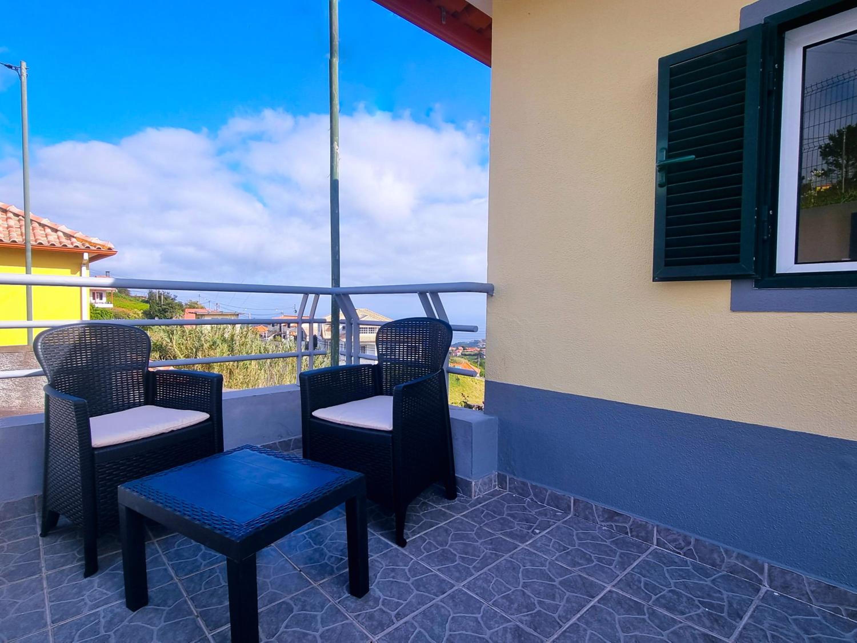 Santana Madeira Hiking Getaway near Pico Ruivo and Levadas Base view 4