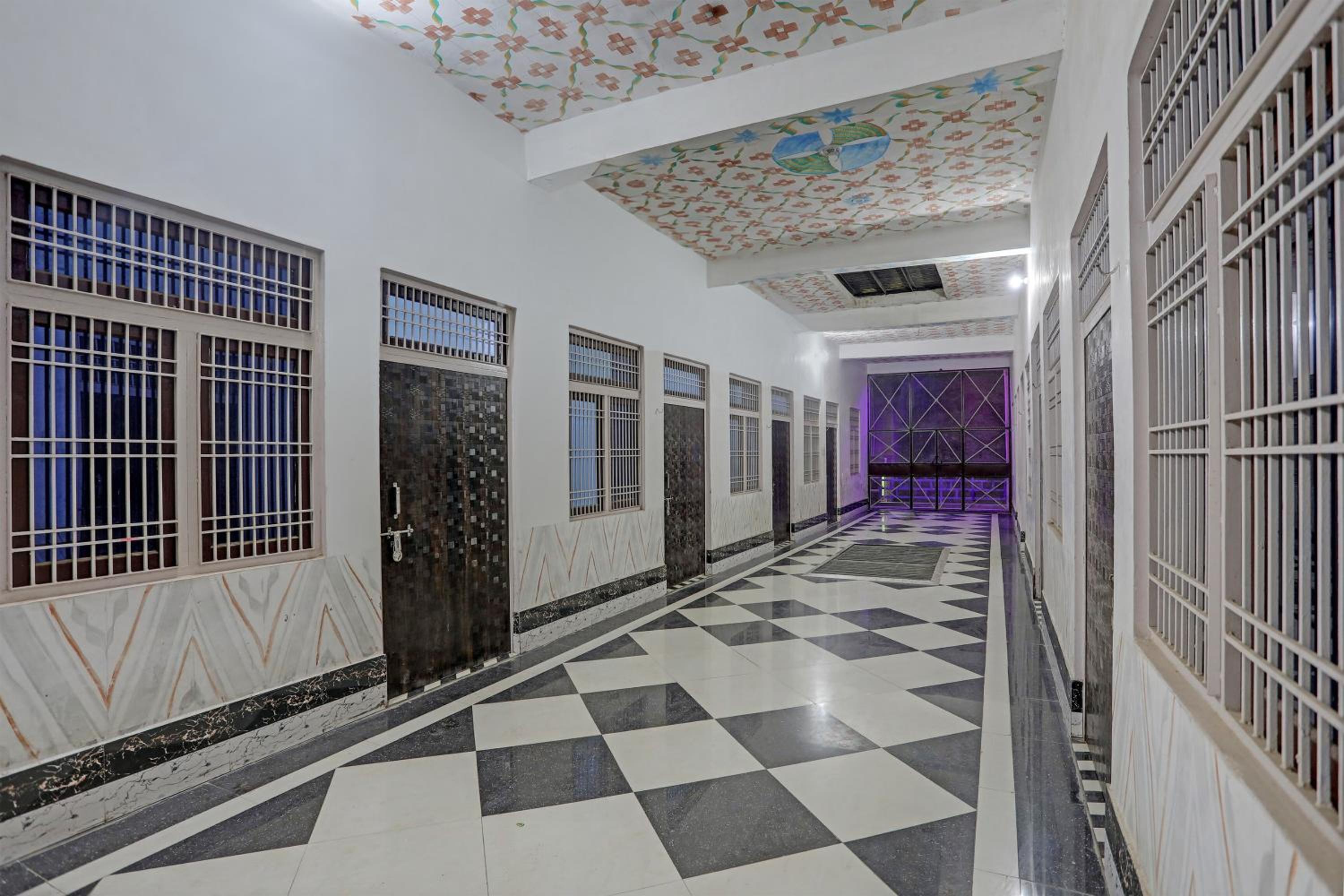 Hotel O Om Shiv Sai Hotel & Restaurant view 3
