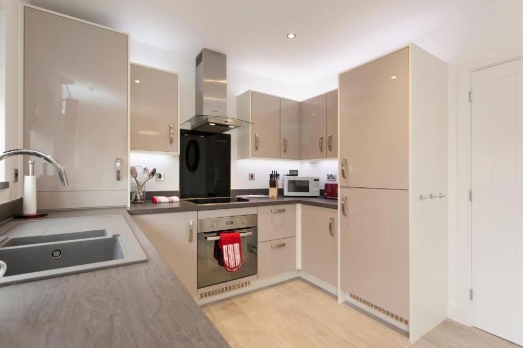 DBS Serviced Apartments - The Mews view 3