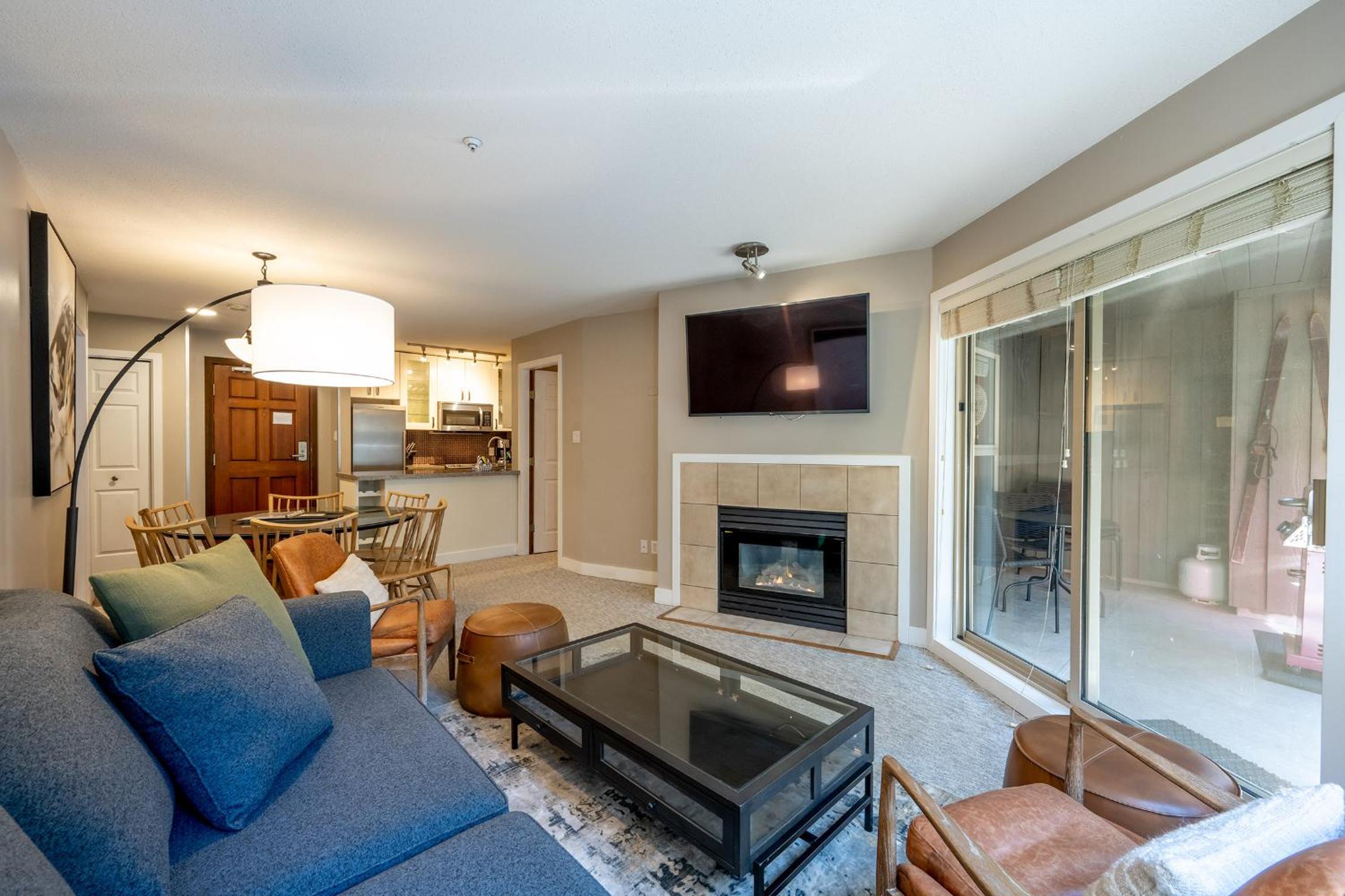 True Ski in Ski out Condo with hot tub and pool at the Aspens