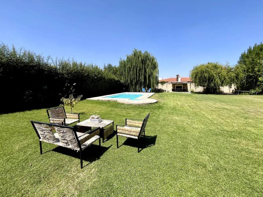 Picaflores apart 1, con piscina en Chacras