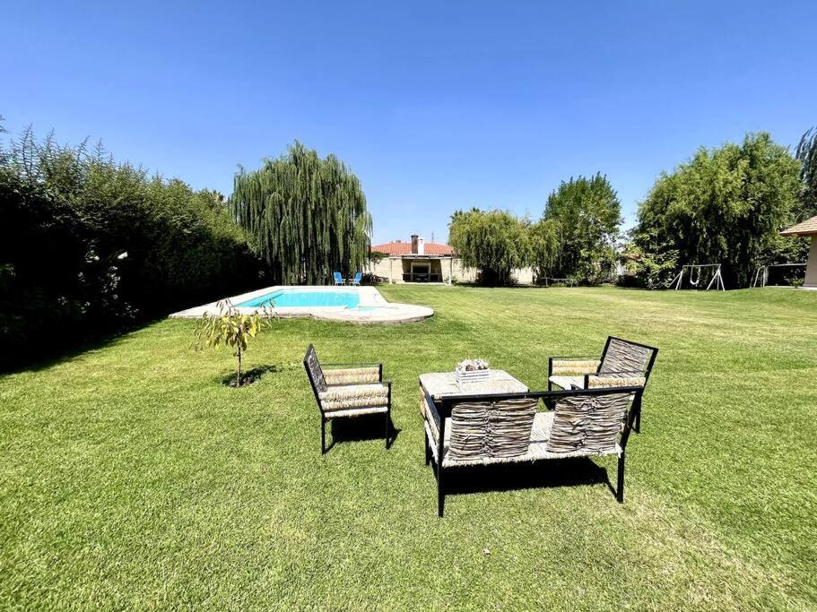 Picaflores apart 2, con piscina en Chacras