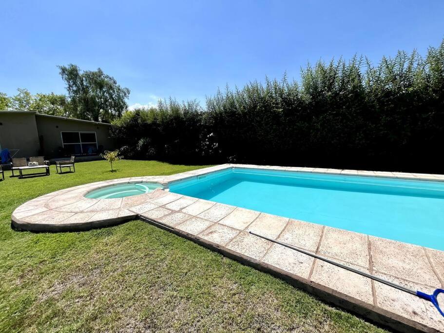 Picaflores apart 2, con piscina en Chacras