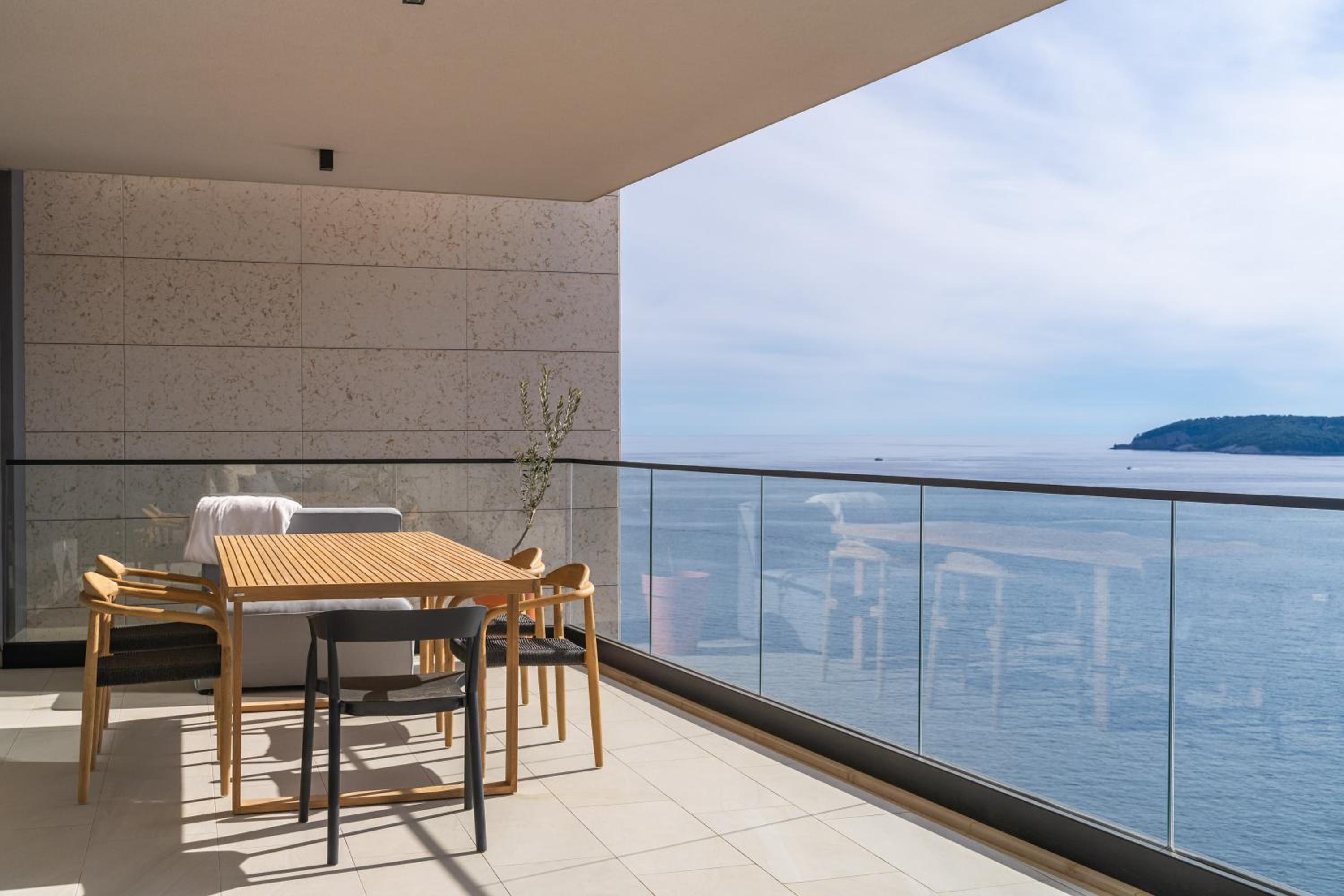 Luxury seaview apartment Alenka