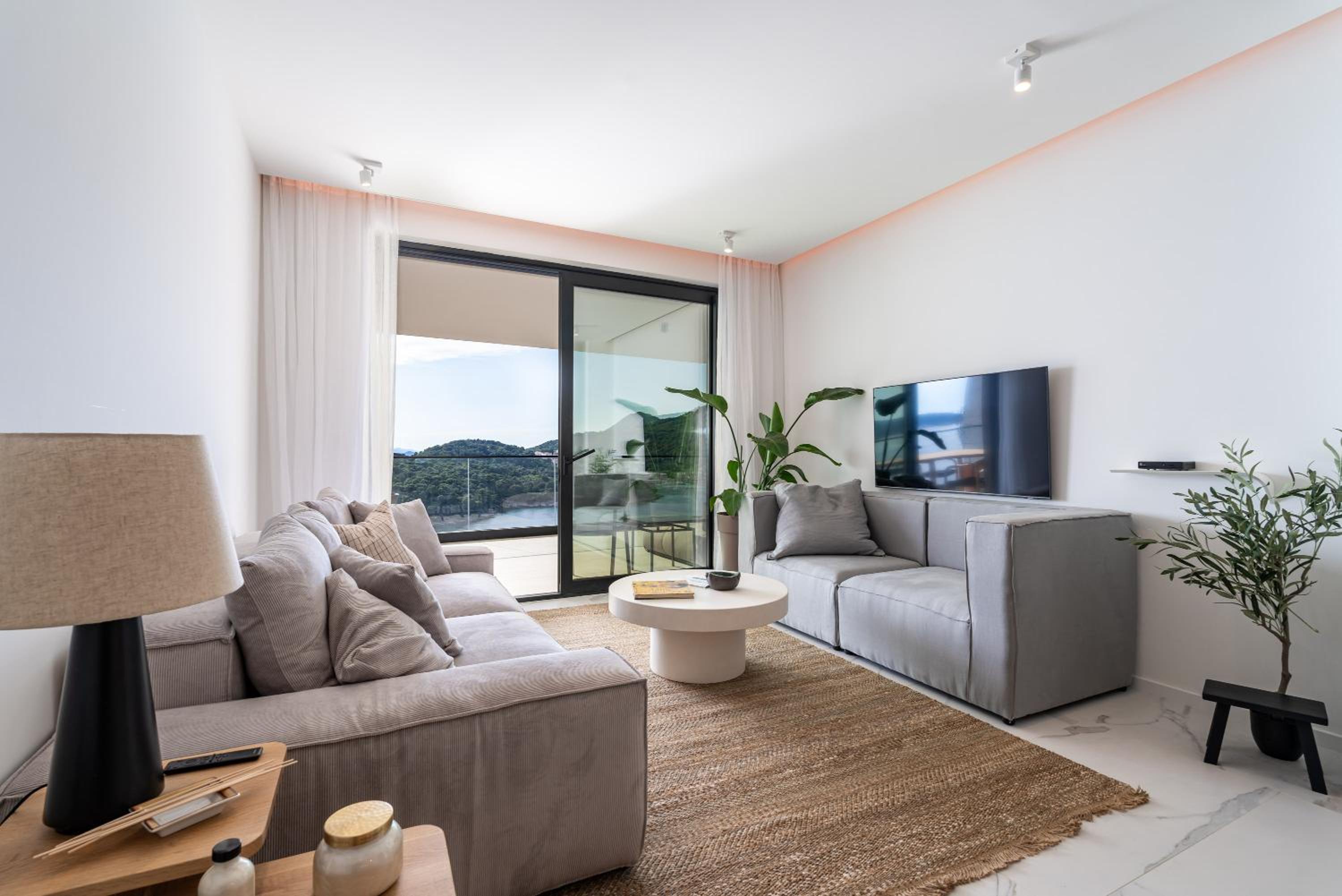 Luxury seaview apartment Alenka