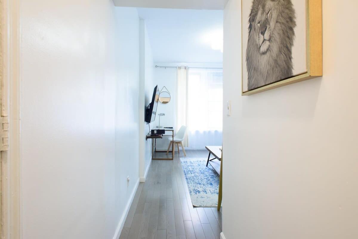 428-2E Newly furnished 2BR Prime Midtown sleeps 5