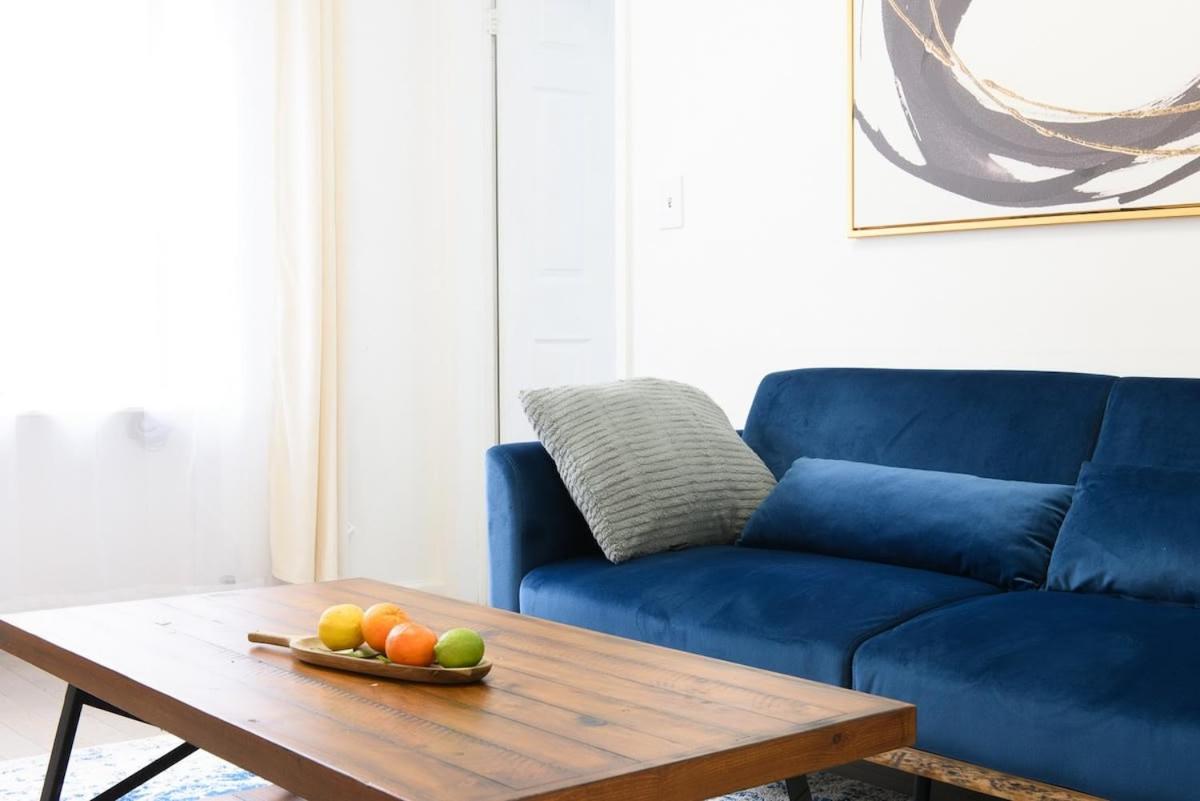428-2E Newly furnished 2BR Prime Midtown sleeps 5