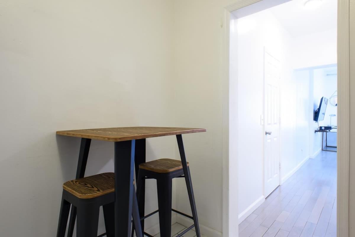 428-2E Newly furnished 2BR Prime Midtown sleeps 5