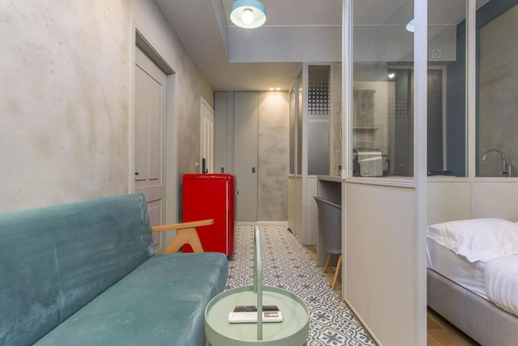 Cranberry 1-BR Toot in Mar Mikhael view 3
