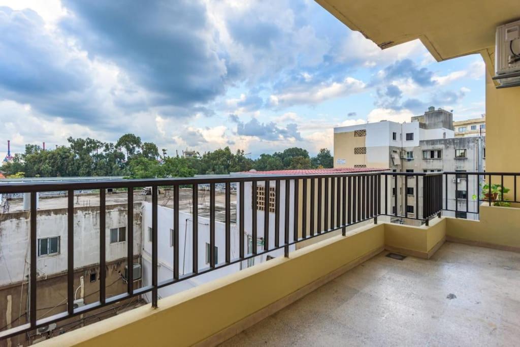 Perla's 2-BR Apt in Mar Mikhael view 4