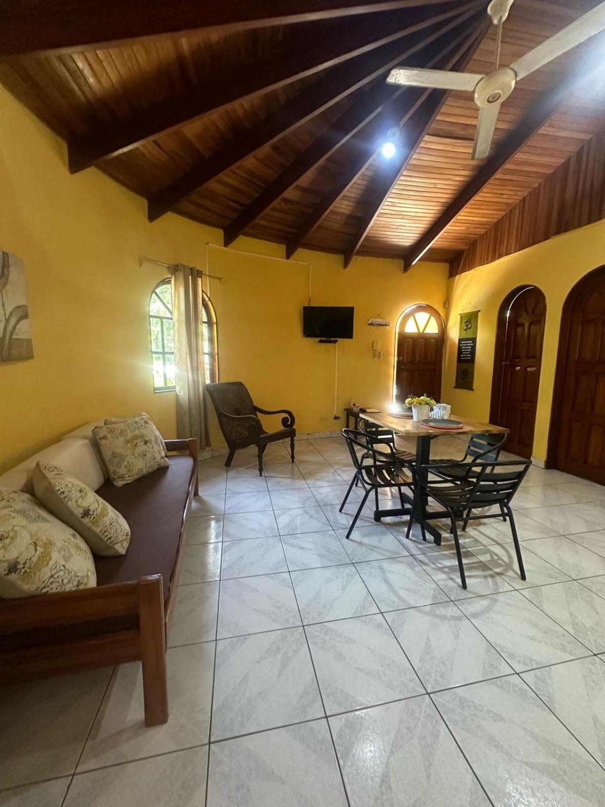 Hospedaje Colibri