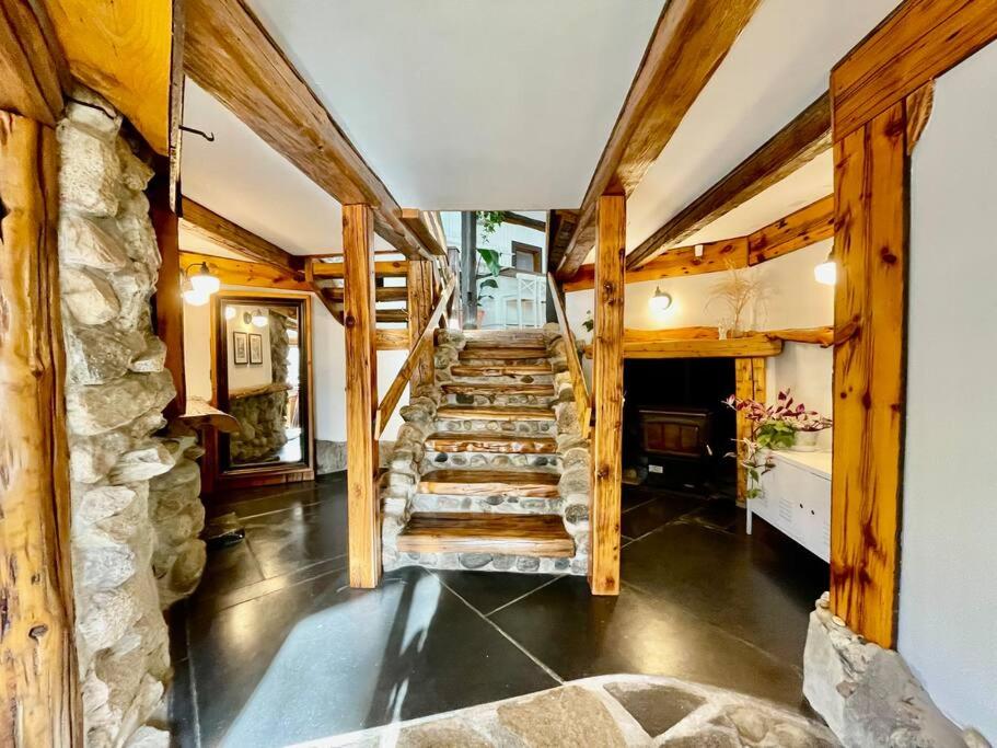 Nature Retreat w/ Sunroom Gazebo