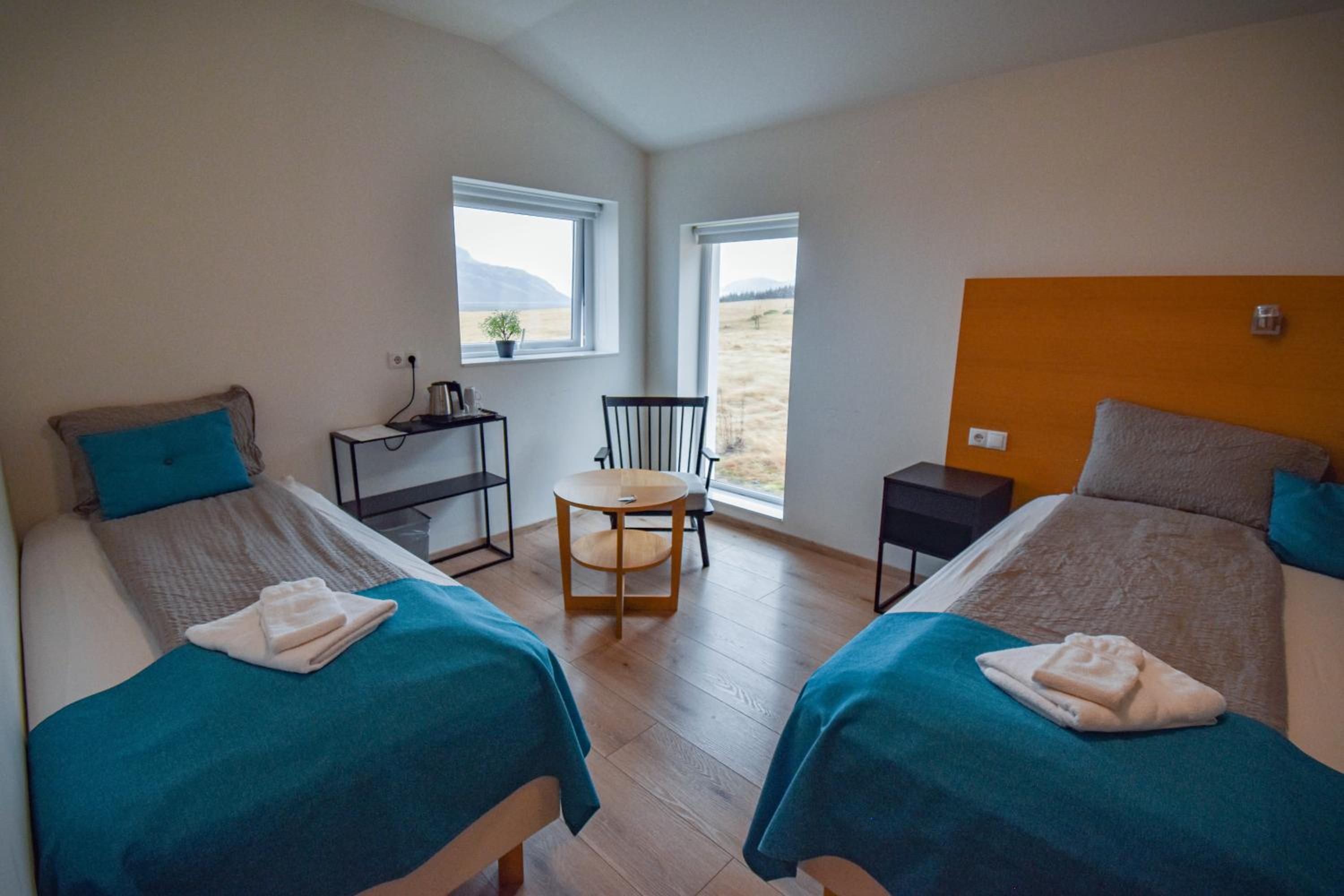 Glacier World - Hoffell Guesthouse