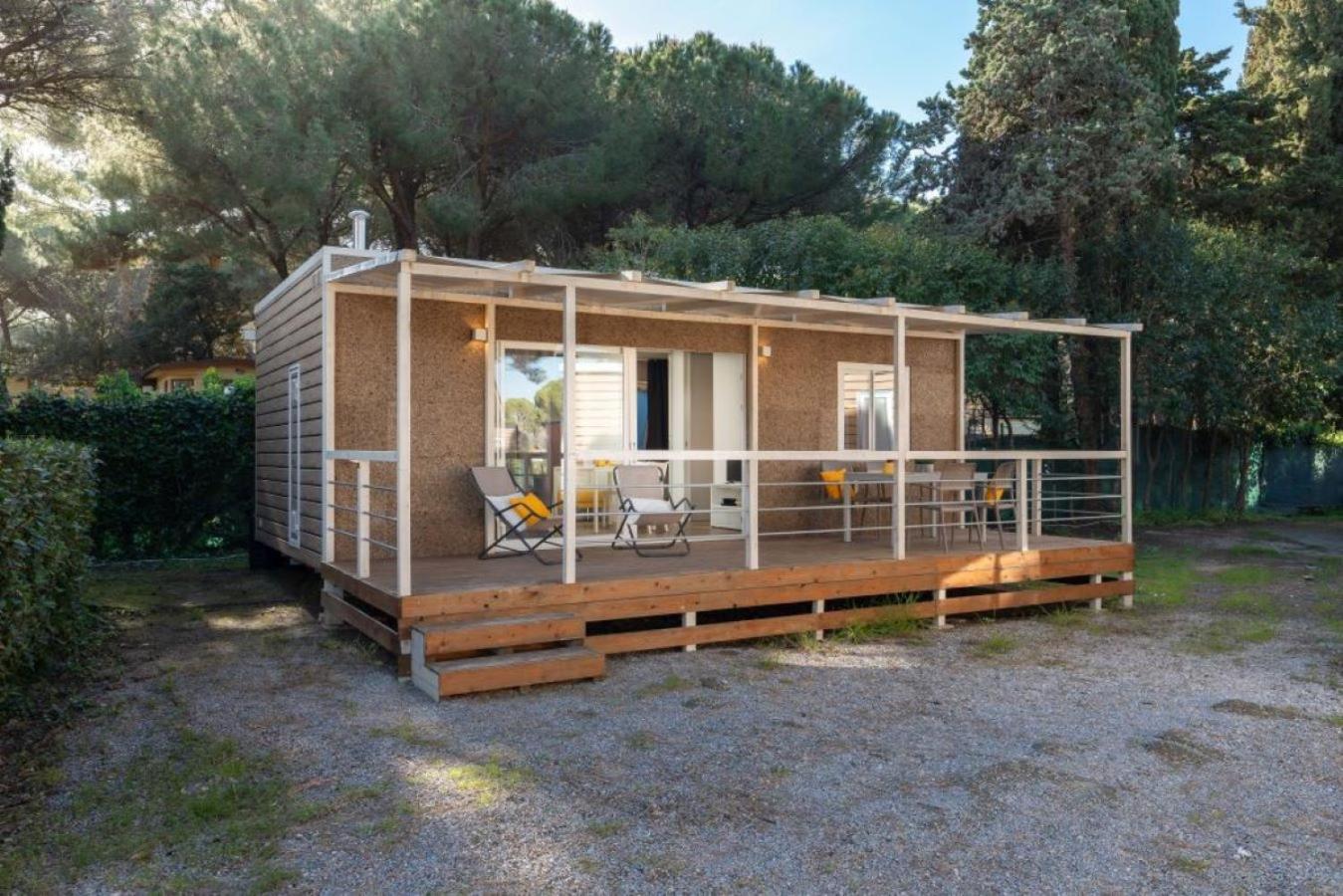 Camping Free Beach