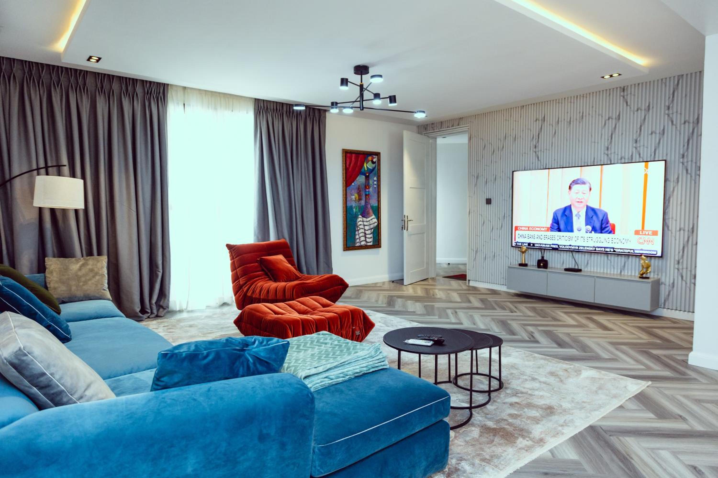 Mayfair Parklane Suite view 4