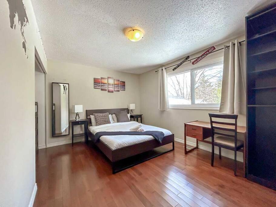Spacious 5BR home. Close to everything!