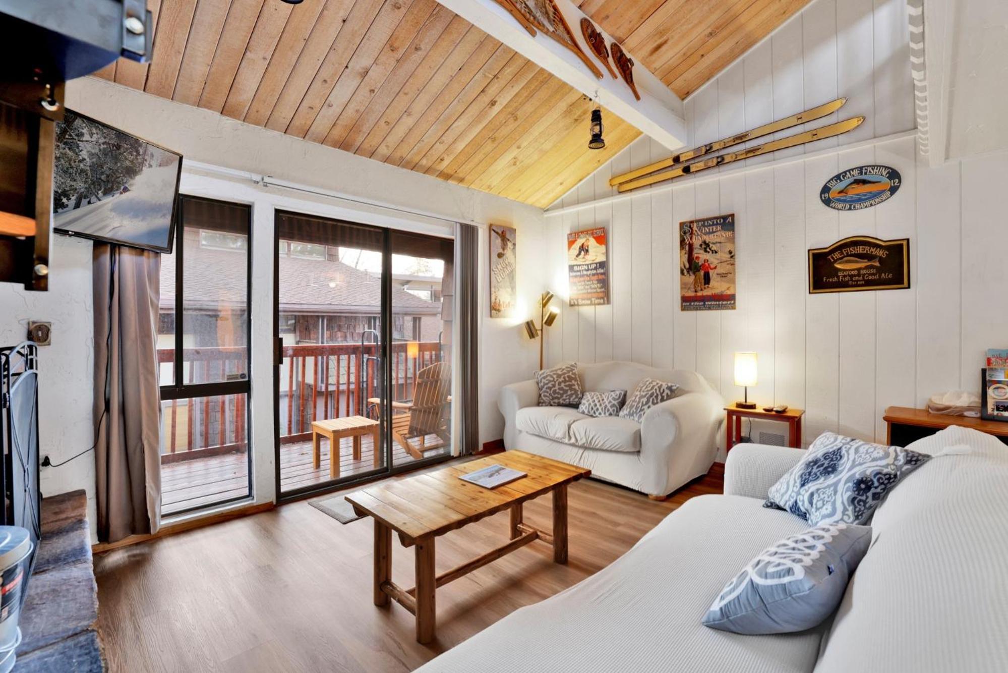 Chairlift lodge#2354