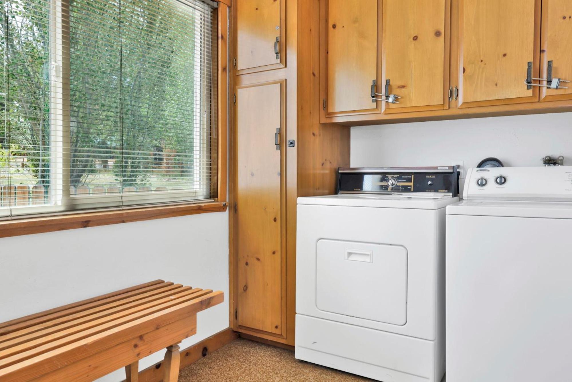 Lakeview getaway #2120
