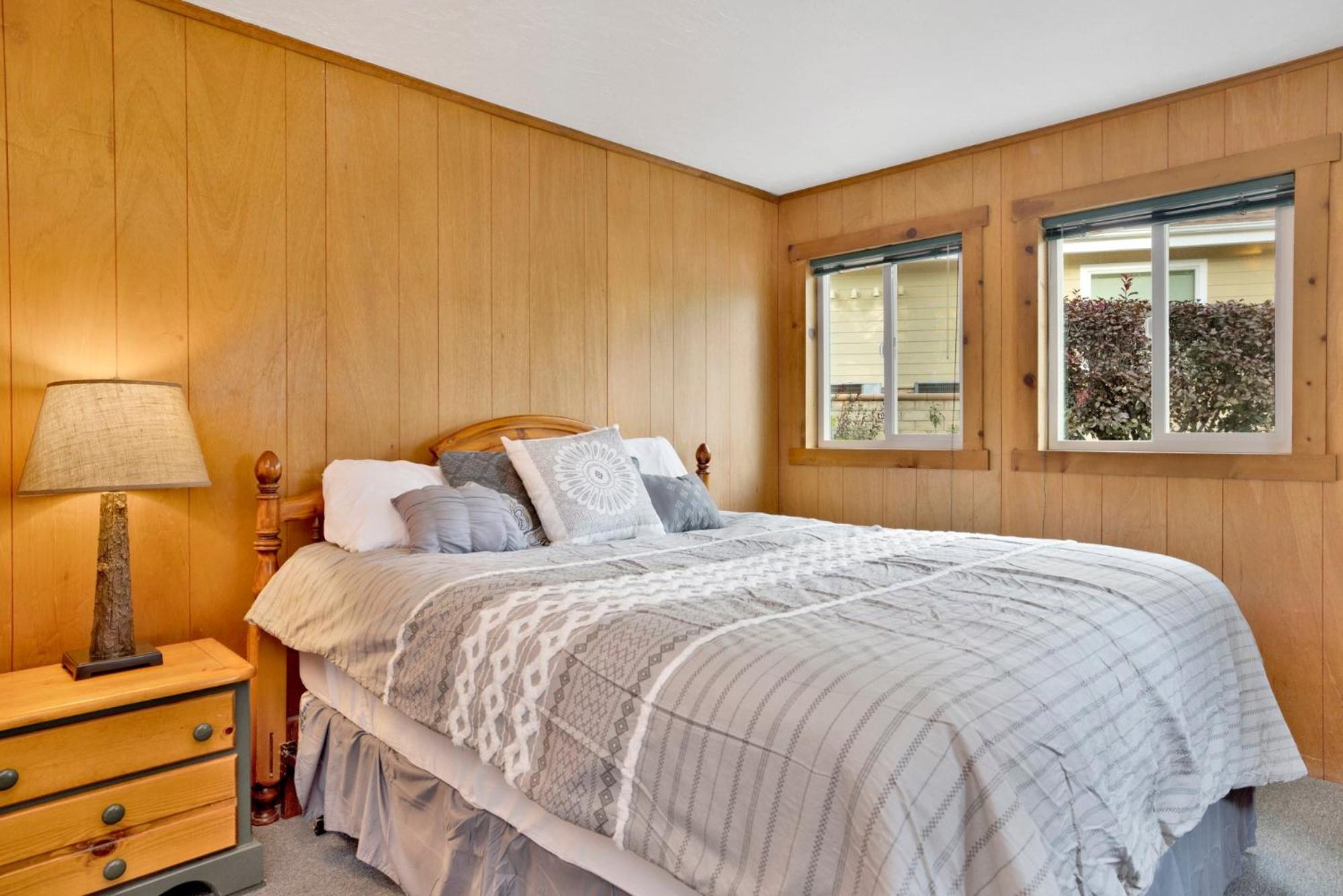 Lakeview getaway #2120