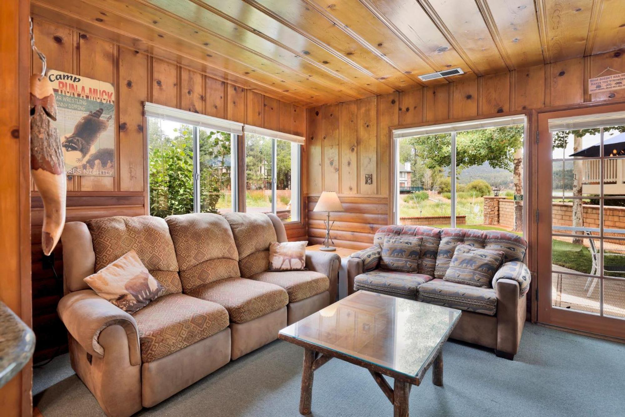 Lakeview getaway #2120