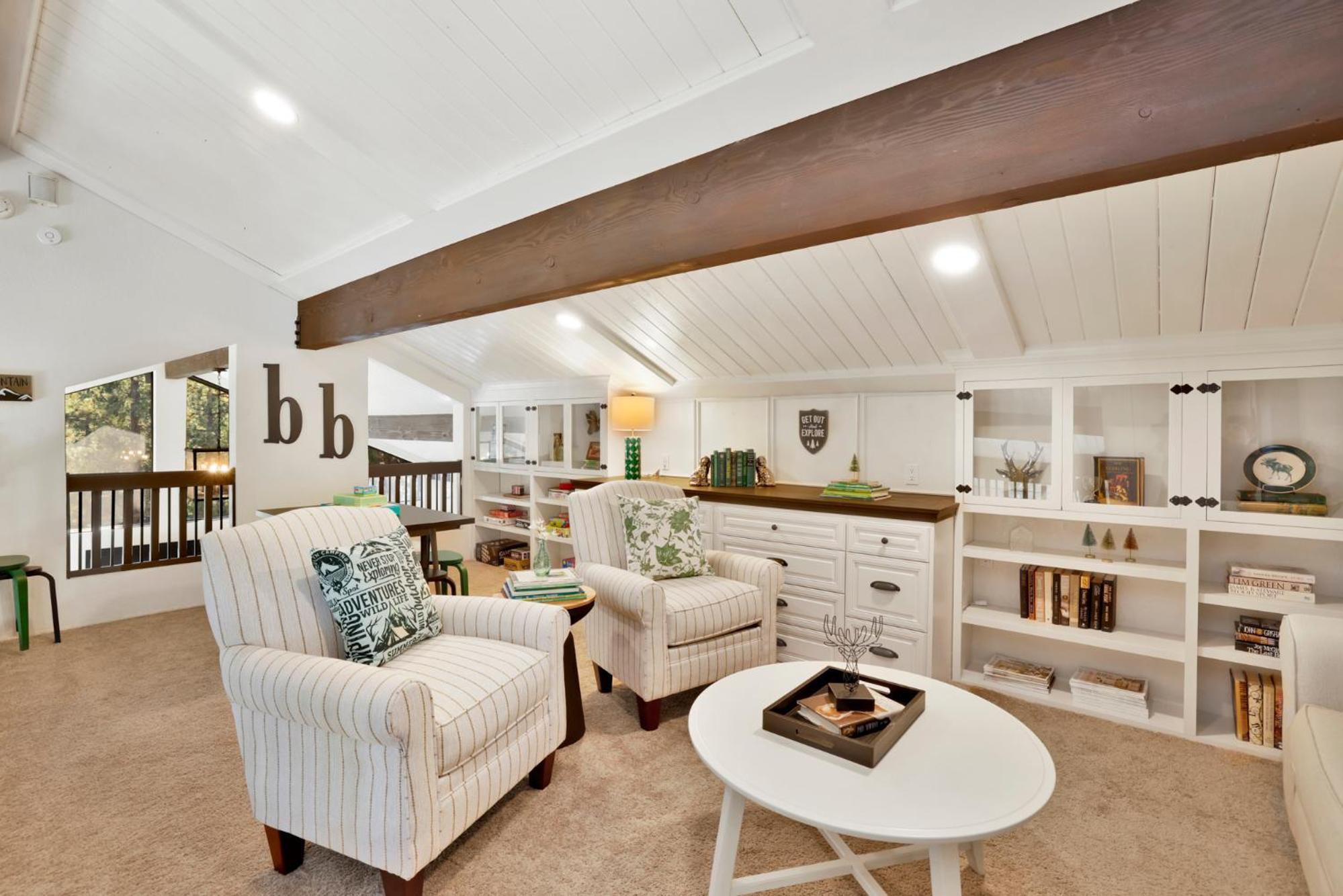 Soaring pines #2193