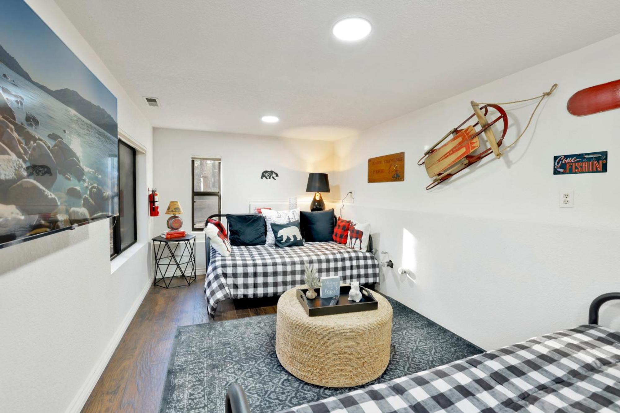 Soaring pines #2193
