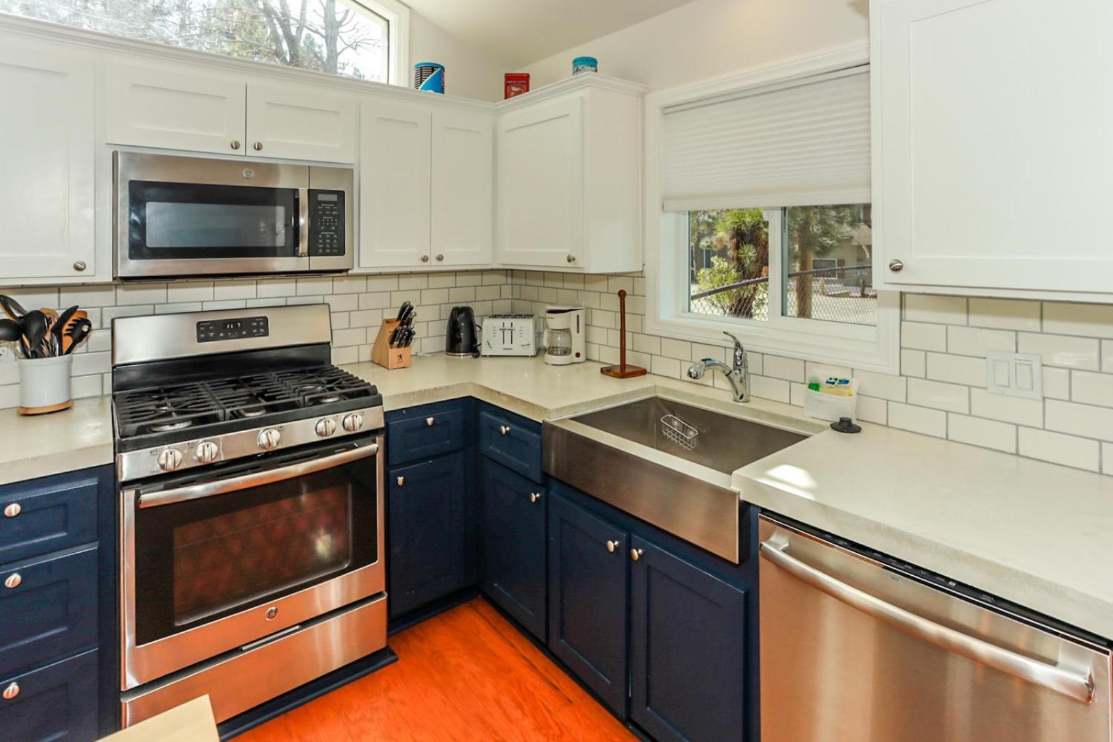 Mountain modern #1743