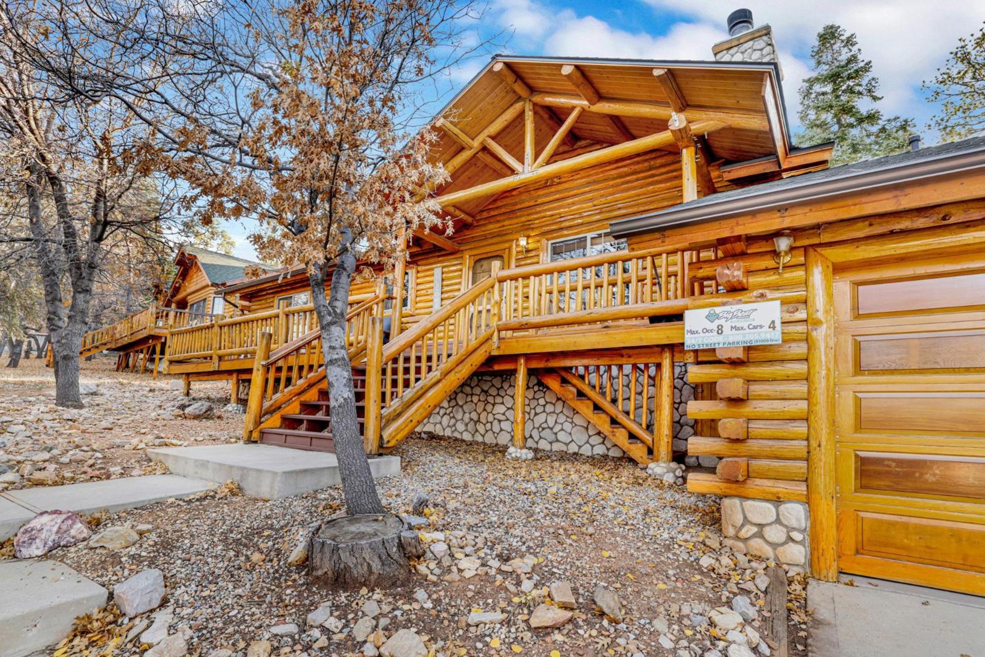 Crescenta pines log cabin #2346 view 3