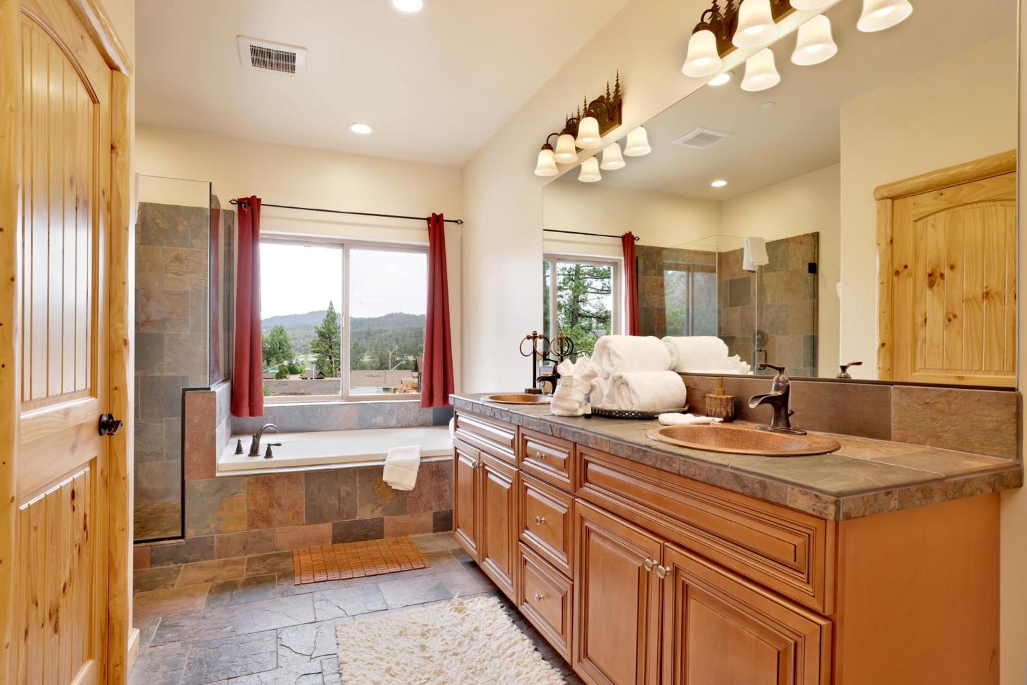 Eagle ridge views #1648