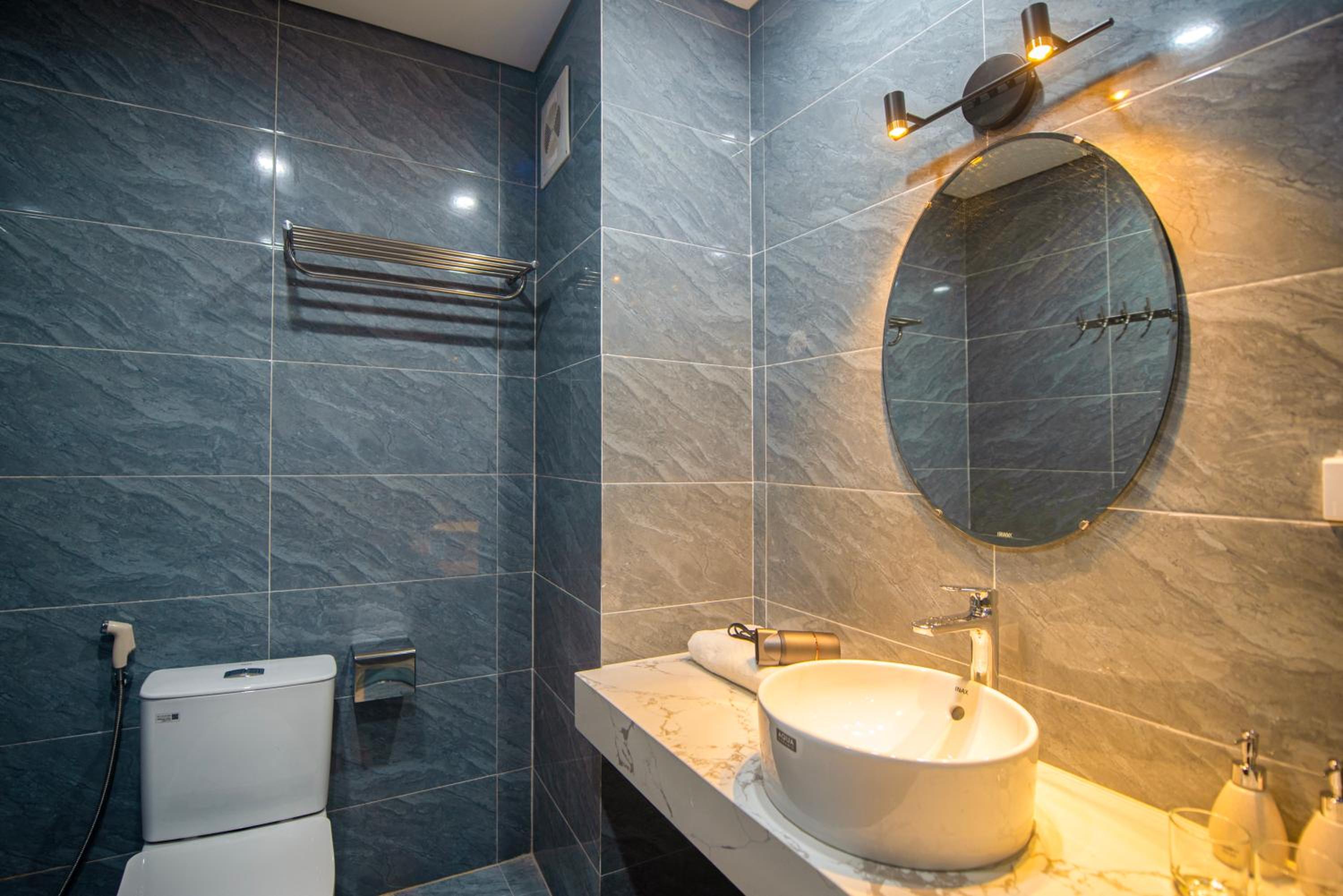 Lily Home - Confetti Apartment Nguyễn Công Trứ