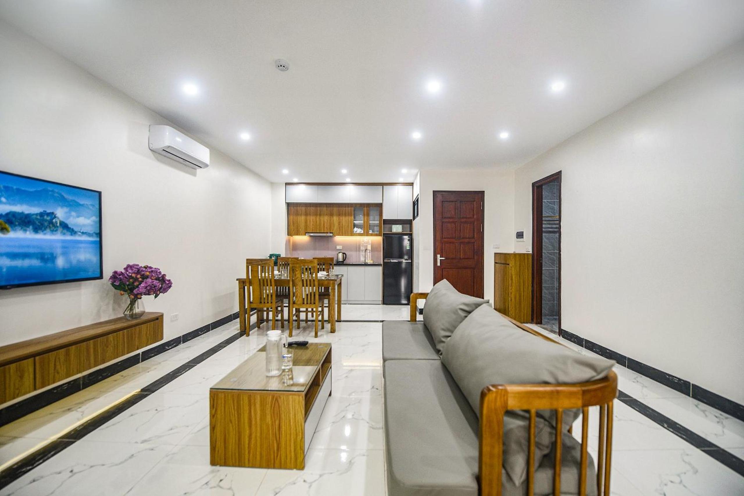 Lily Home - Confetti Apartment Nguyễn Công Trứ