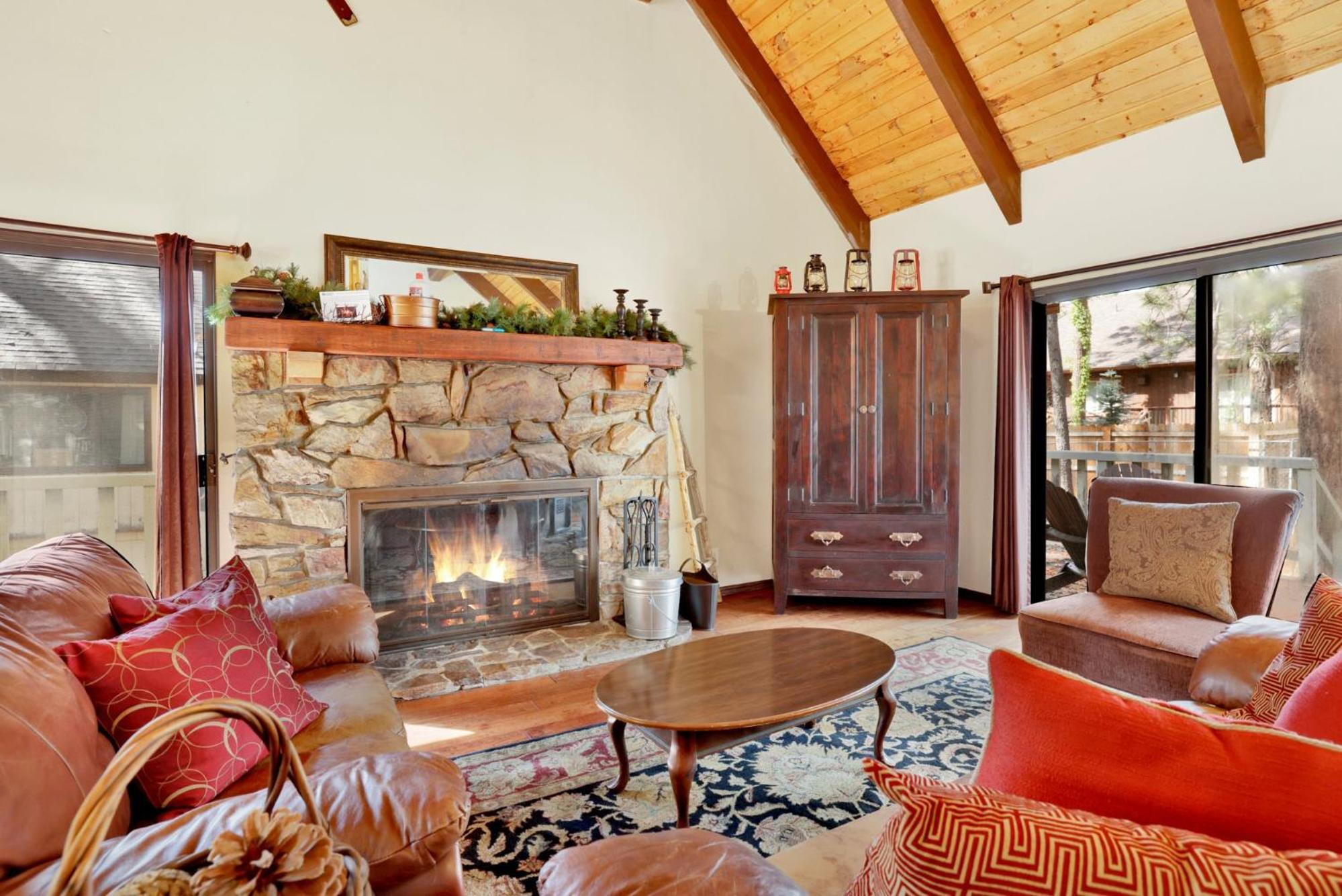All season alpine retreat #1184