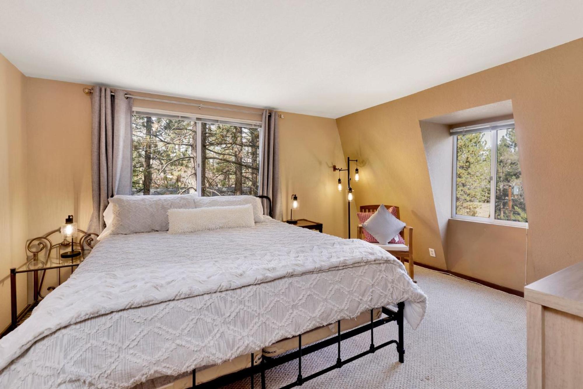 Pinewood inn #2093