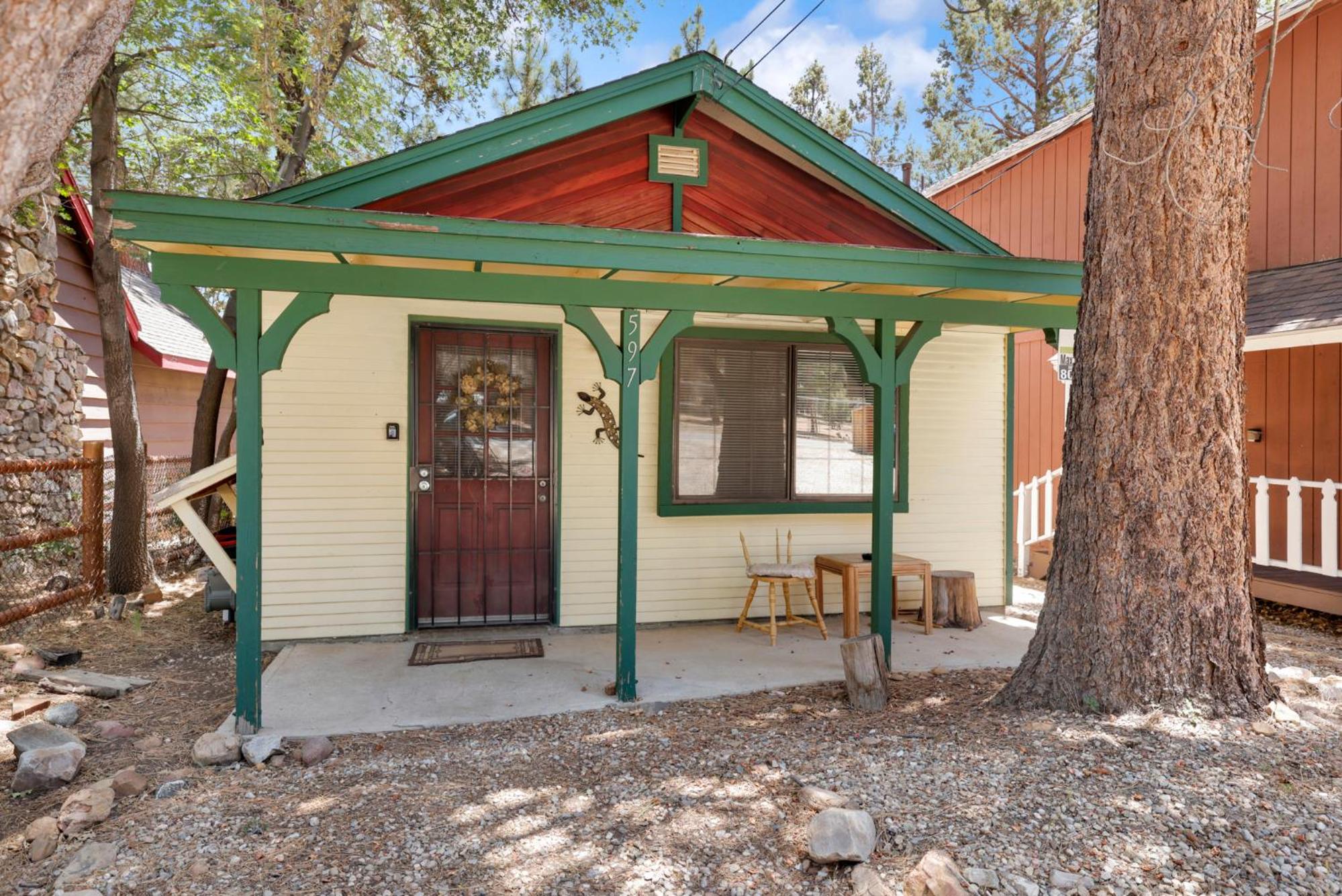 Sugar chalet #2157