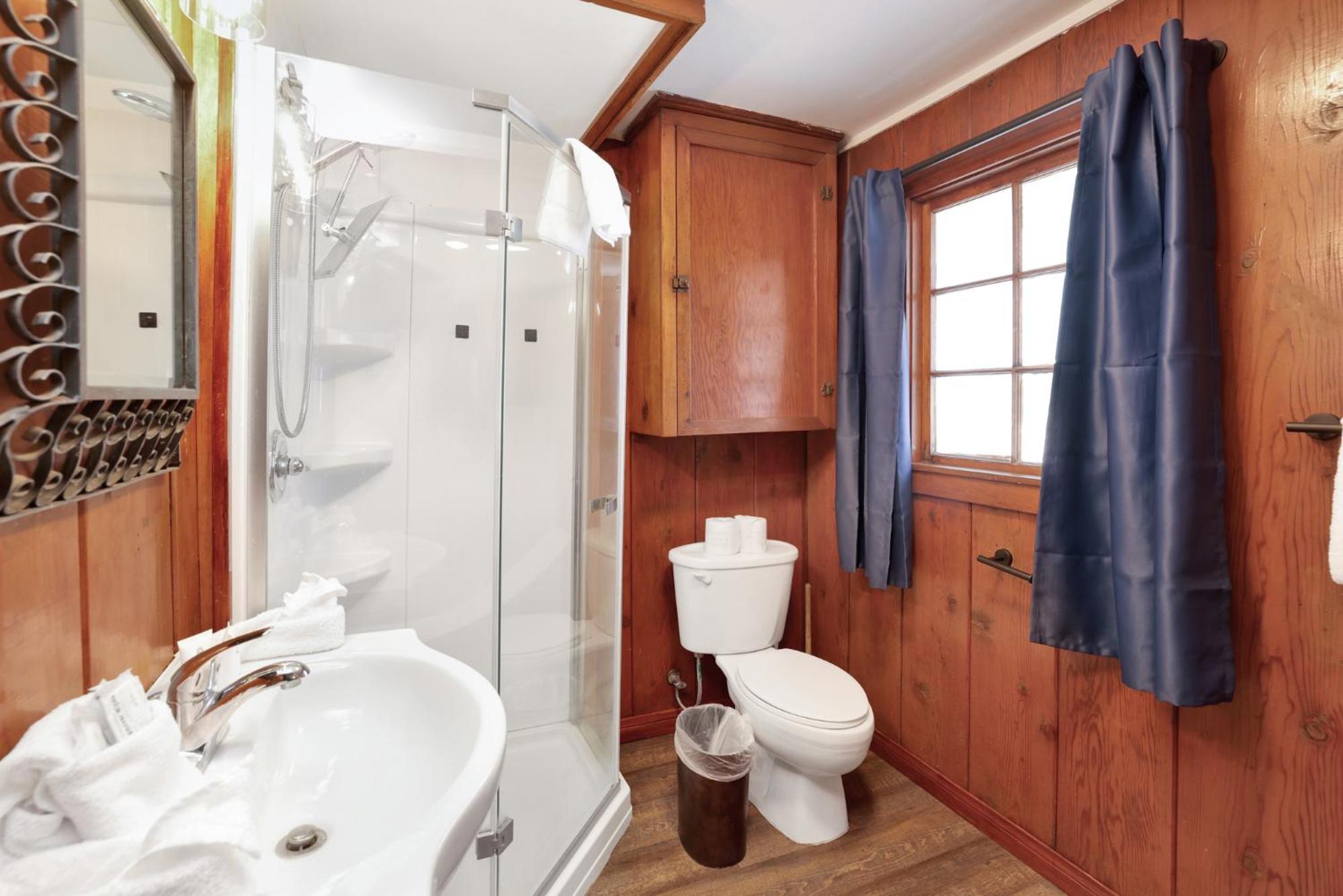 Shore acres lodge #451
