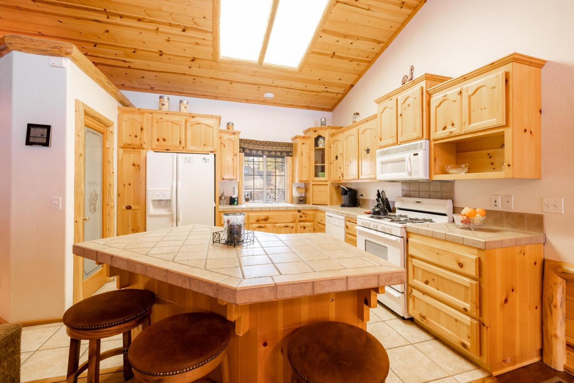 Little cubs cabin #1986