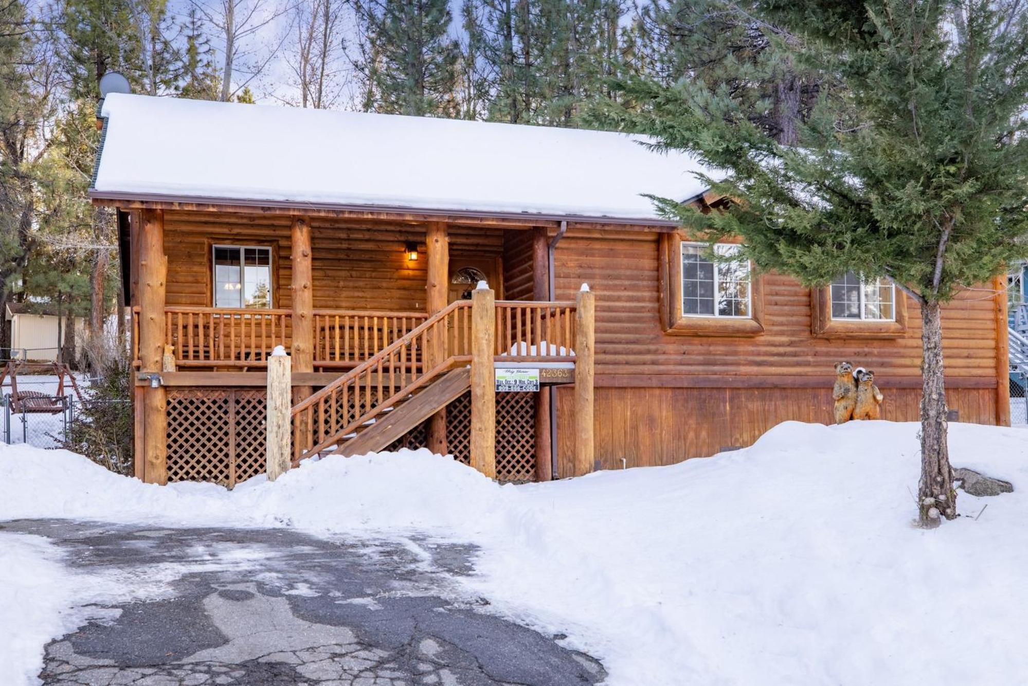 Little cubs cabin #1986