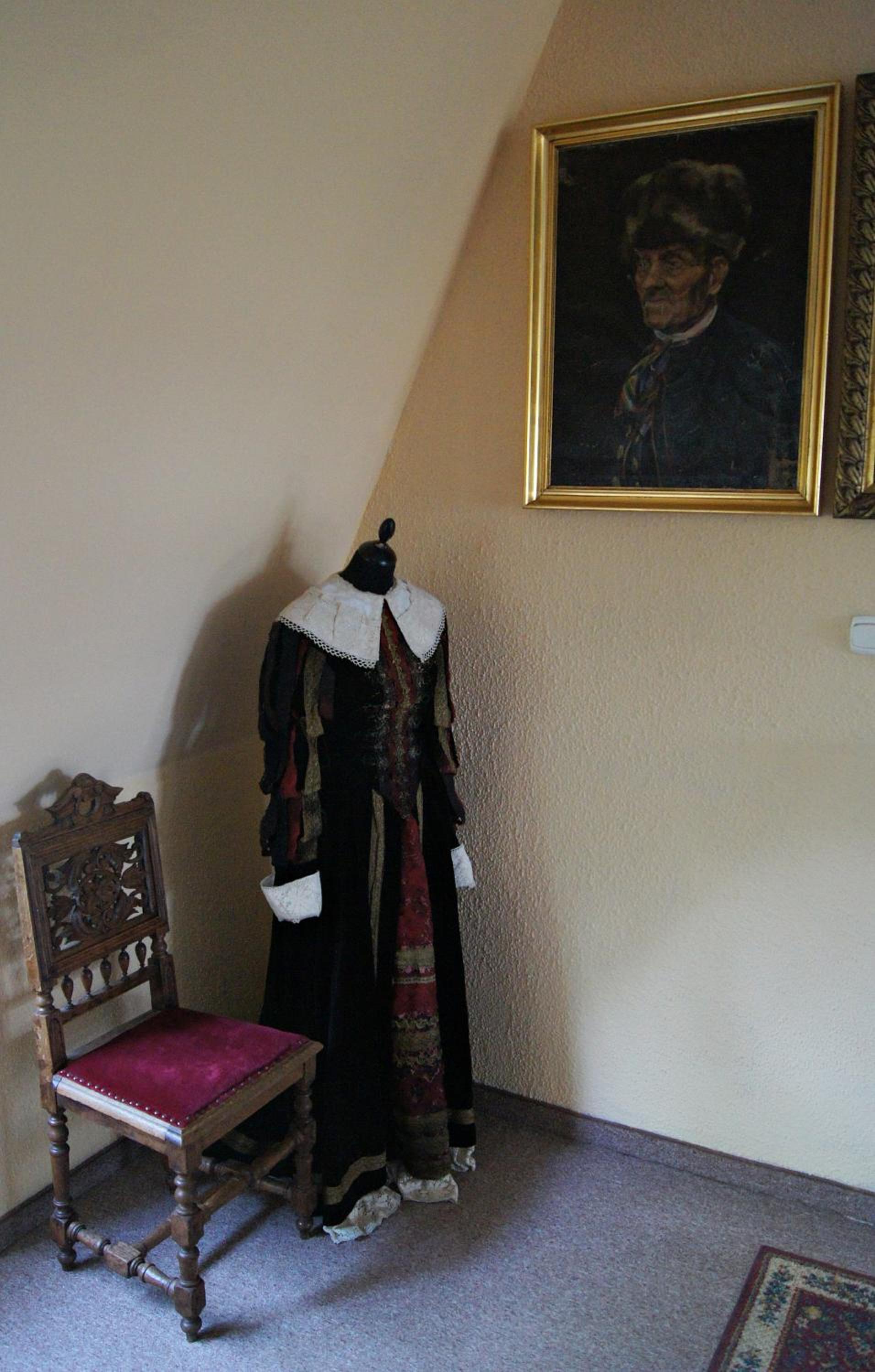 Photo 74
