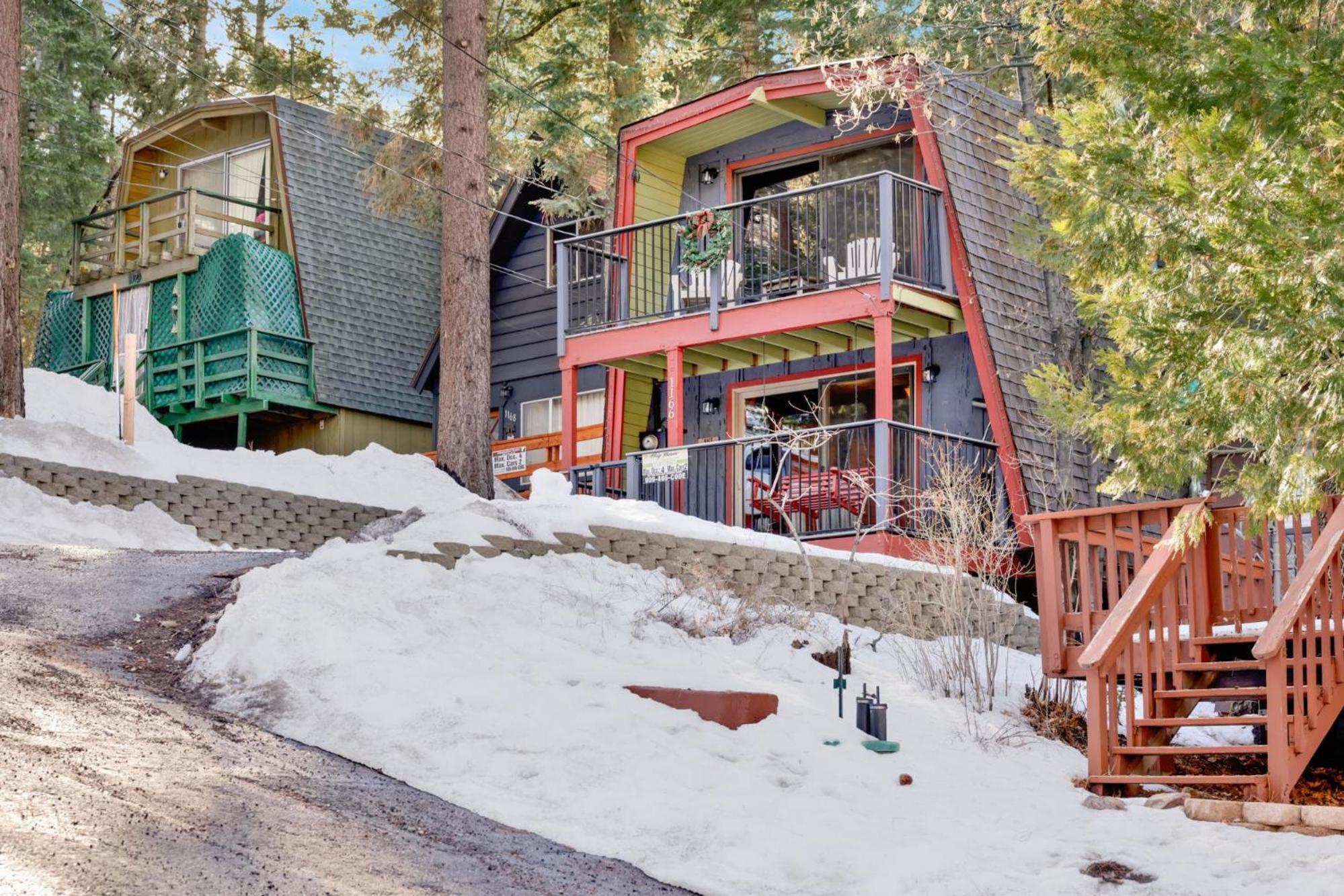 Wolf Cub Cabin#1946
