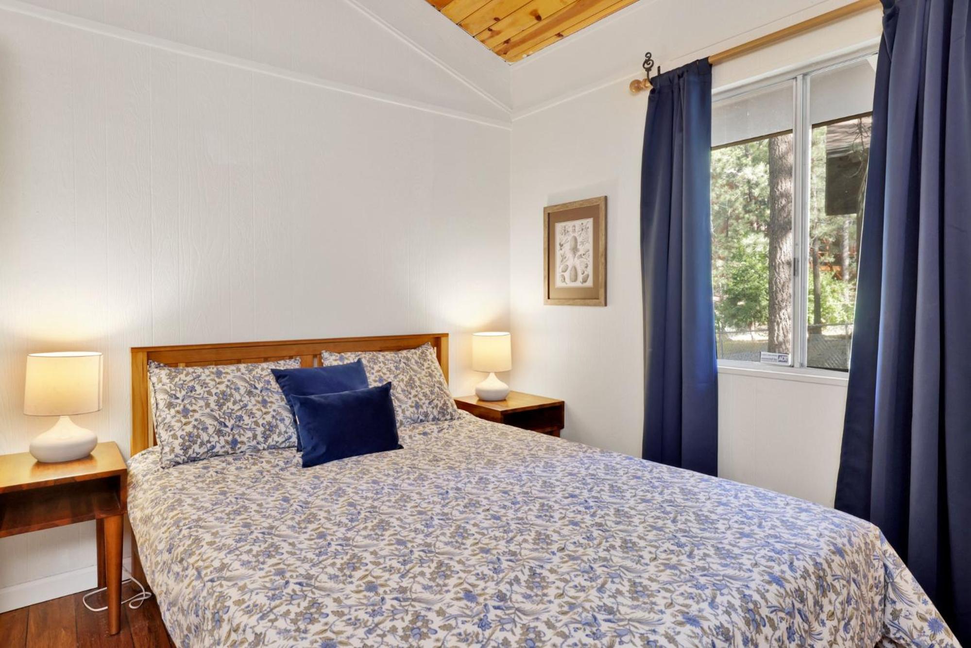 Ashwood pines #2331