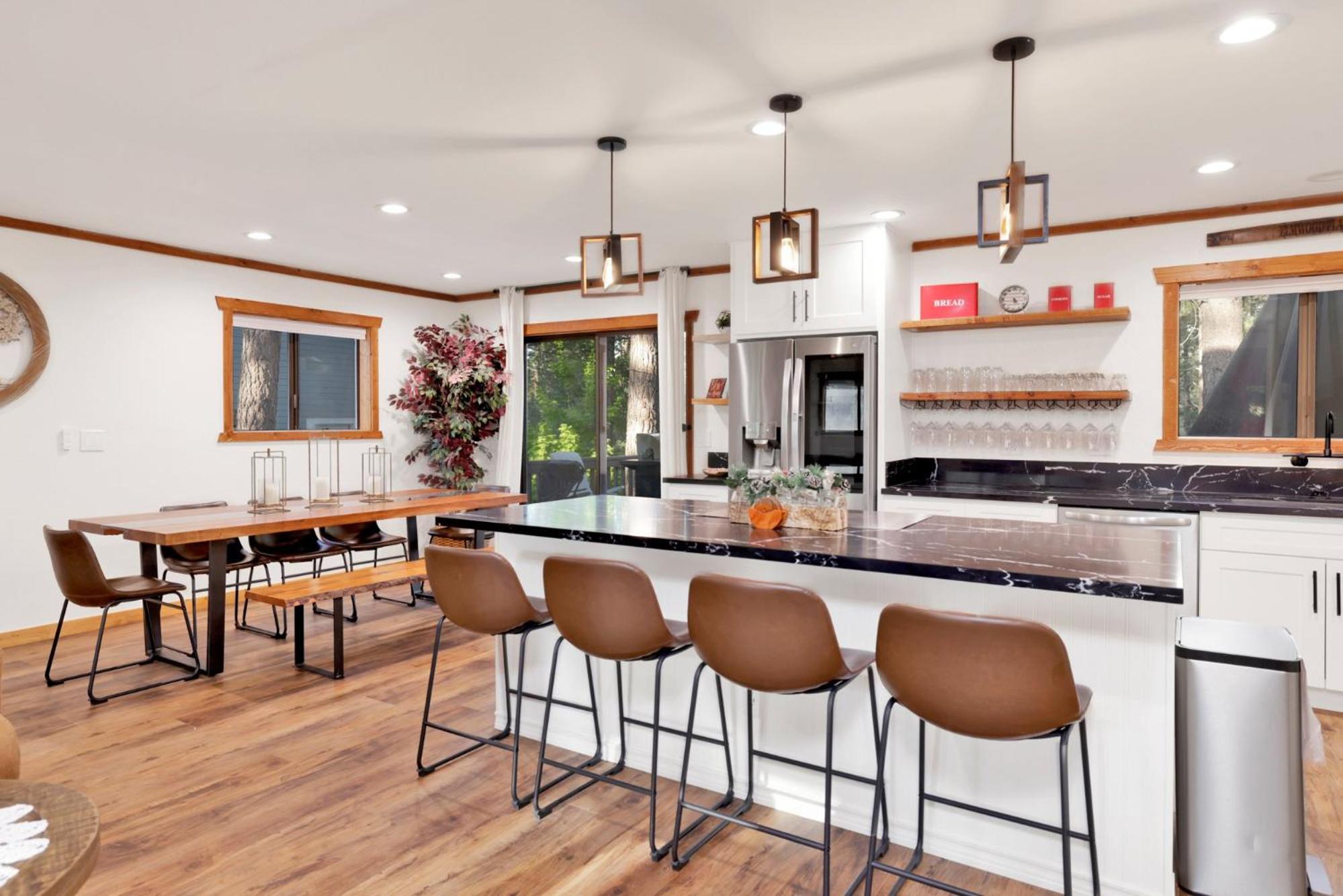 Elmwood place #2218