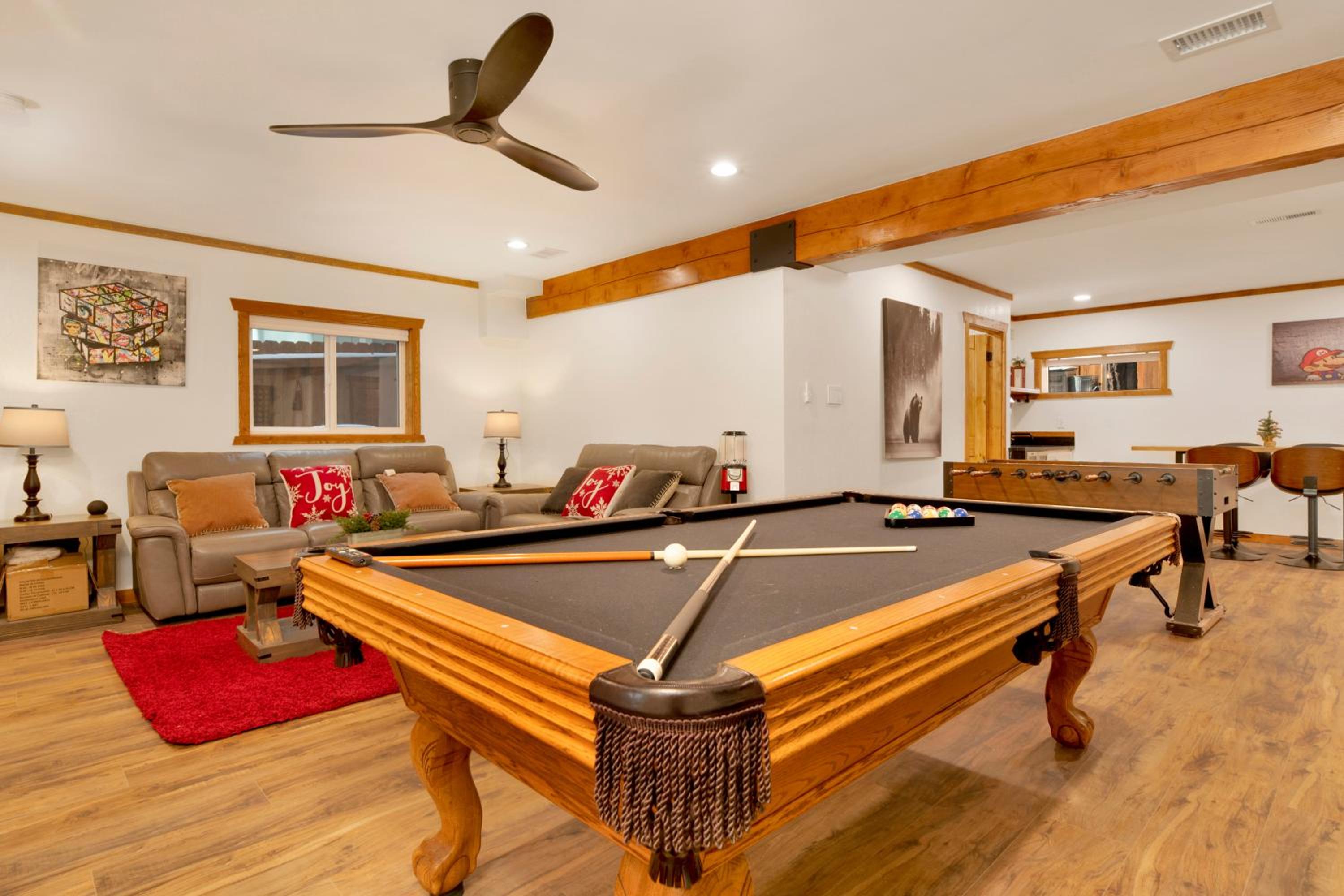 Elmwood place #2218
