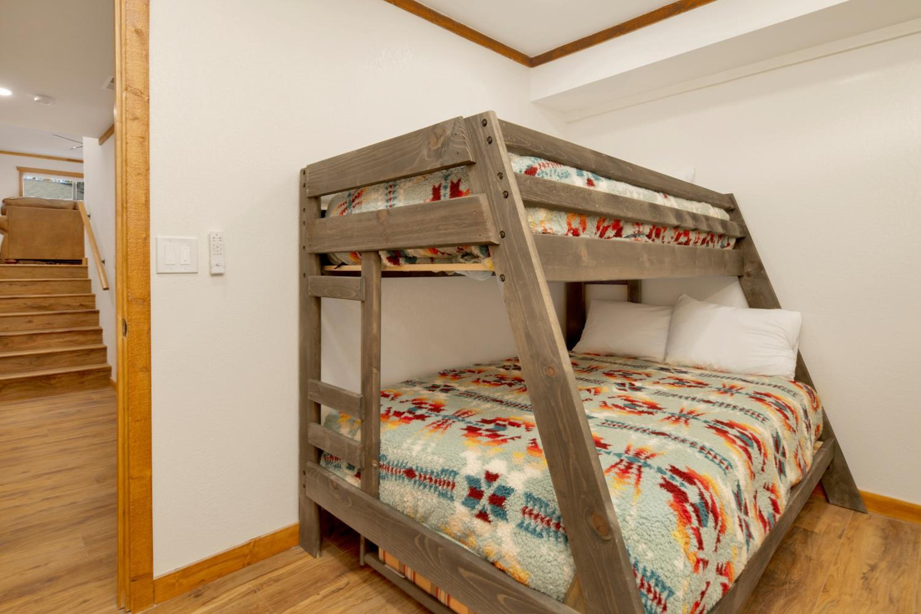 Elmwood place #2218