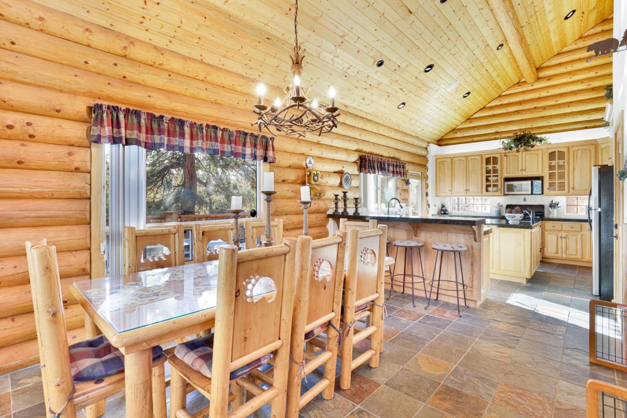 Castle crag log cabin #2392