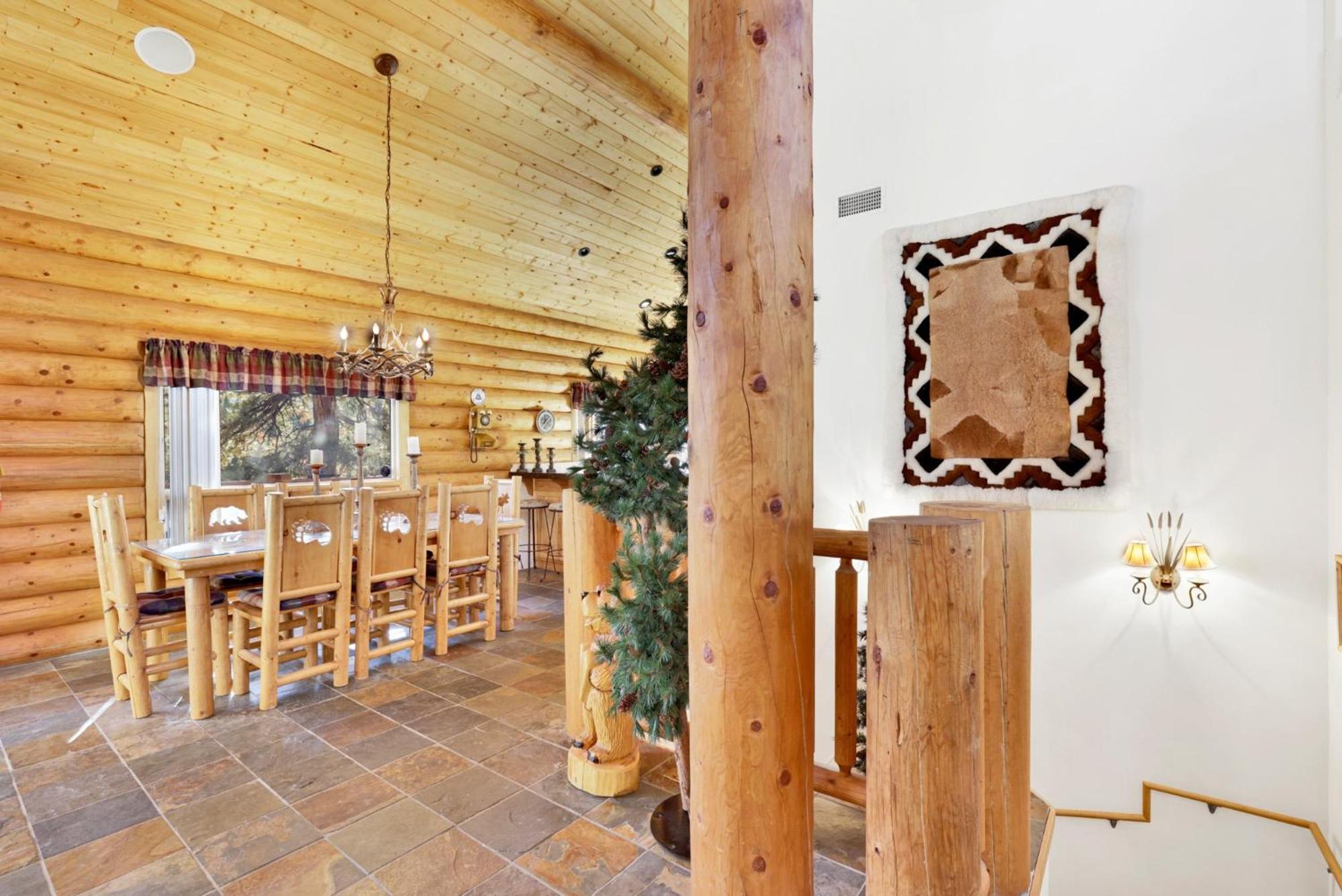 Castle crag log cabin #2392