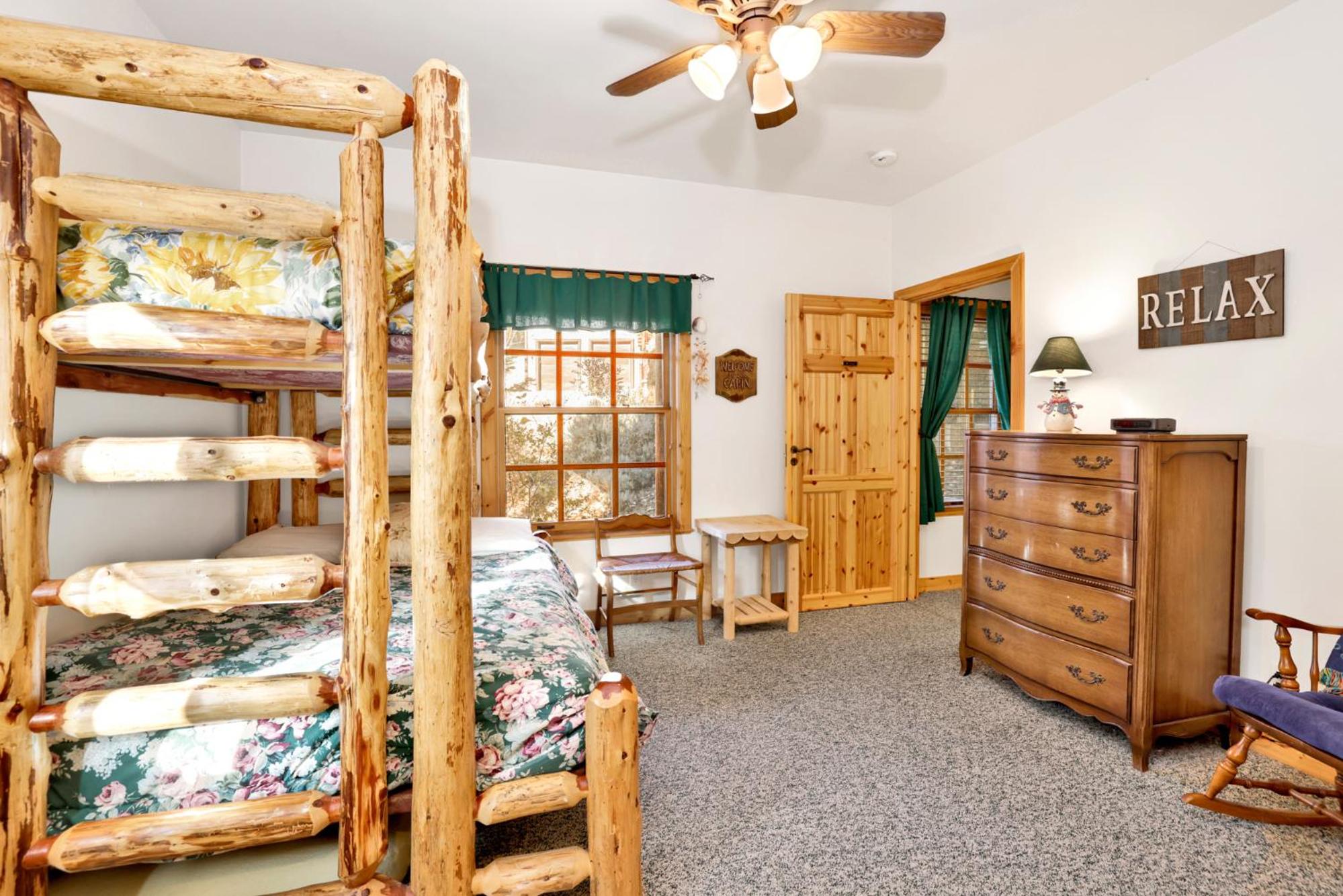 Castle crag log cabin #2392