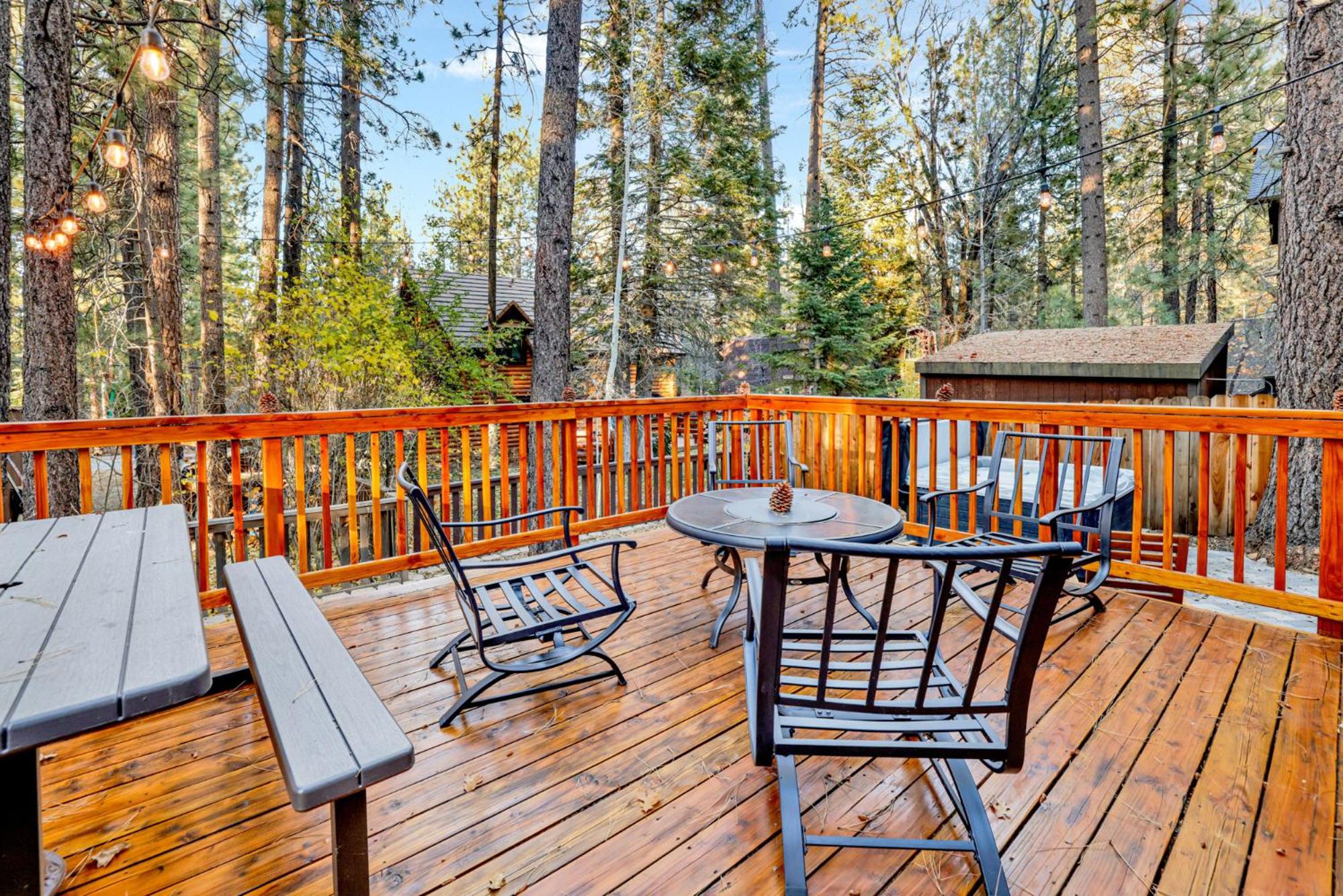 The teddy bear chalet #2257